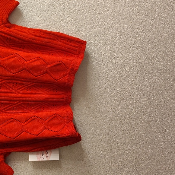 Hazel Moon Round Neck Sz XL Short Sleeves Red Cardigan Floral Embroidery B31 X P - Picture 4 of 14